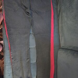 Sonoma Men's Skinny Jeans with Red Stripe